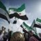 وقفة وتجمع ضخم عند دوار المدلجي لأهالي دير الزور تأكيداً على دعمهم للدولة وتنديداً بالعدوان الخارجي